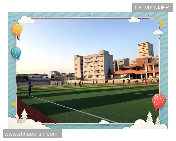 在绿茵场上挥洒青春激情的踢足球彩铅画创作之旅
